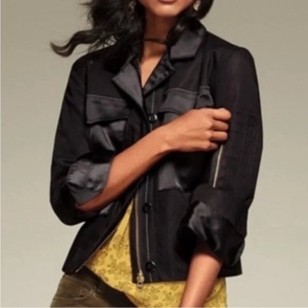 Cabi Black Women's Moto cropped Jacket with Satin Trim sz Medium